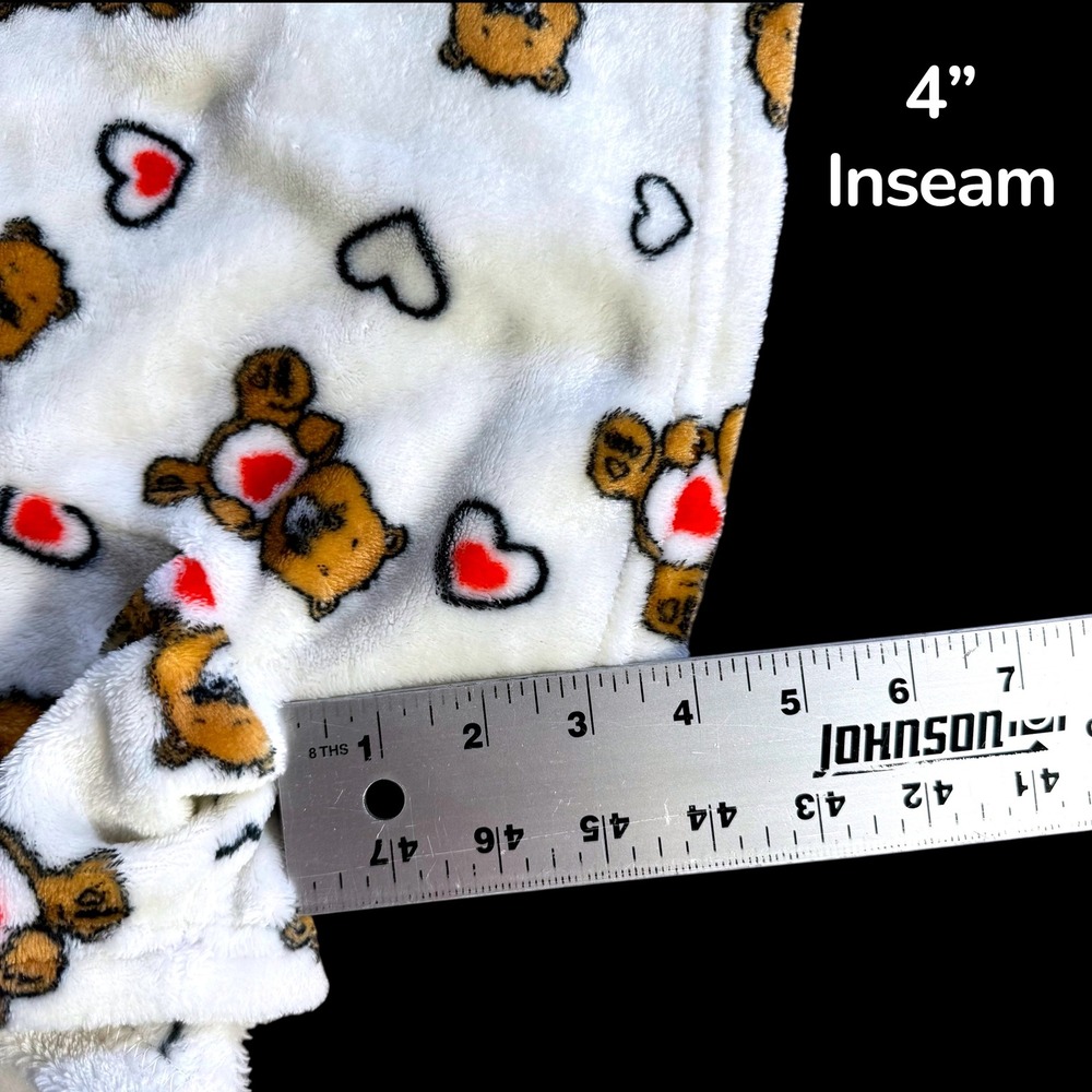 Care Bears Fuzzy Plush Shorts XS Women's White Teddy Bear Hearts Lounge - Picture 10 of 11